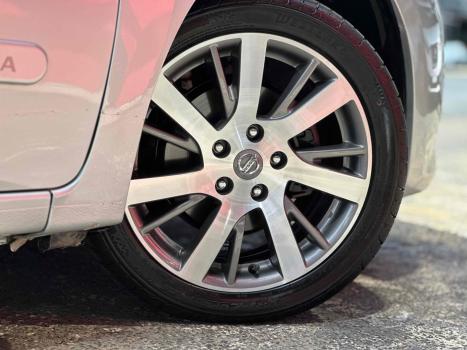 NISSAN Sentra 2.0 16V 4P SL, Foto 10