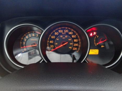 NISSAN Tiida Hatch 1.8 16V S 4P, Foto 10