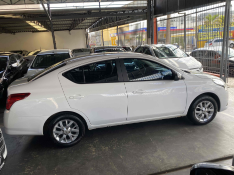 NISSAN Versa Sedan 1.6 16V 4P SV FLEX XTRONIC AUTOMTICO CVT, Foto 1