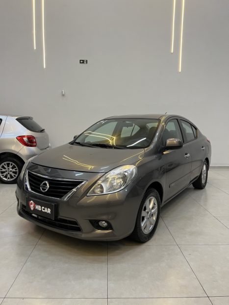 NISSAN Versa Sedan 1.6 16V 4P FLEX SL, Foto 1