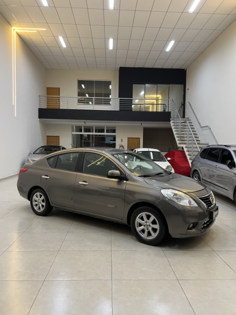 NISSAN Versa Sedan 1.6 16V 4P FLEX SL, Foto 7