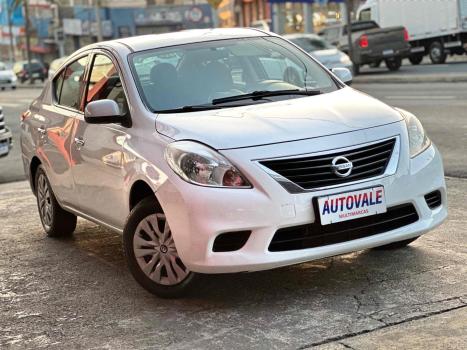 NISSAN Versa Sedan 1.6 16V 4P FLEX SV, Foto 2