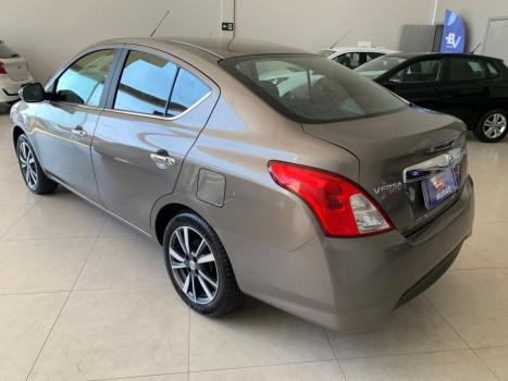 NISSAN Versa Sedan 1.6 16V 4P SL FLEX XTRONIC AUTOMTICO CVT, Foto 5