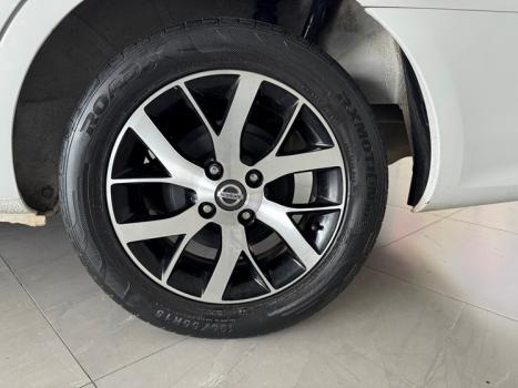 NISSAN Versa Sedan 1.6 16V 4P SV FLEX XTRONIC AUTOMTICO CVT, Foto 4