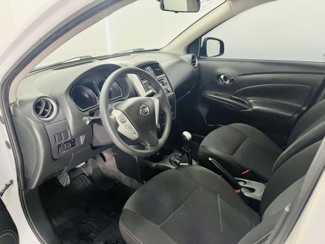 NISSAN Versa Sedan 1.6 16V 4P FLEX SV, Foto 2