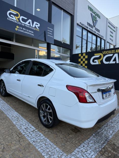NISSAN Versa Sedan 1.6 16V 4P UNIQUE FLEX XTRONIC AUTOMTICO CVT, Foto 5