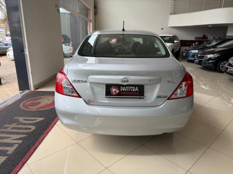 NISSAN Versa Sedan 1.6 16V 4P FLEX SL, Foto 2