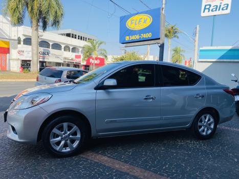 NISSAN Versa Sedan 1.6 16V 4P FLEX SL, Foto 4