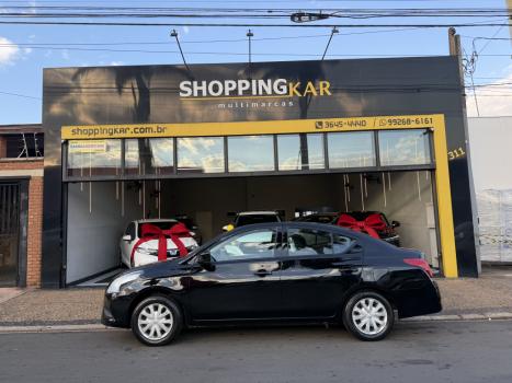 NISSAN Versa Sedan 1.0 4P FLEX, Foto 2