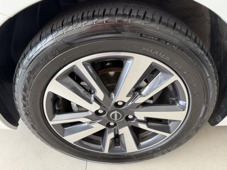 NISSAN Versa Sedan 1.6 16V 4P FLEX SR XTRONIC AUTOMTICO CVT, Foto 13