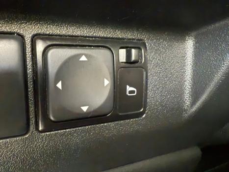 NISSAN Versa Sedan 1.6 16V 4P UNIQUE FLEX XTRONIC AUTOMTICO CVT, Foto 17