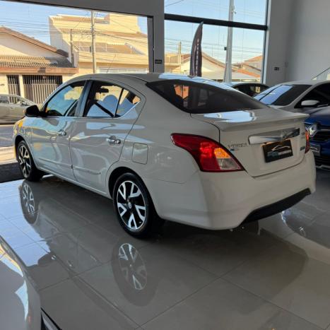 NISSAN Versa Sedan 1.6 16V 4P UNIQUE FLEX XTRONIC AUTOMTICO CVT, Foto 4