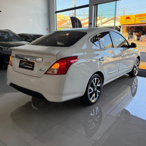 NISSAN Versa Sedan 1.6 16V 4P UNIQUE FLEX XTRONIC AUTOMTICO CVT, Foto 6