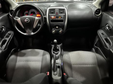 NISSAN Versa Sedan 1.0 4P FLEX S, Foto 3