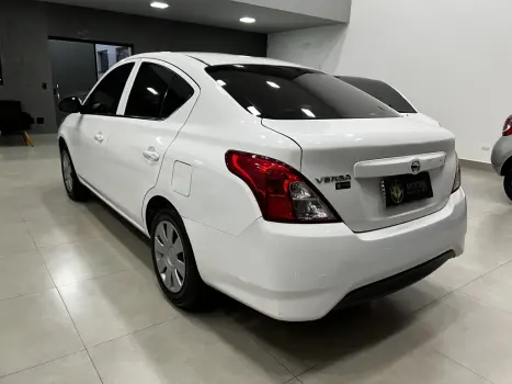 NISSAN Versa Sedan 1.0 4P FLEX S, Foto 8