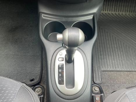 NISSAN Versa Sedan 1.6 16V 4P SV FLEX XTRONIC AUTOMTICO CVT, Foto 16
