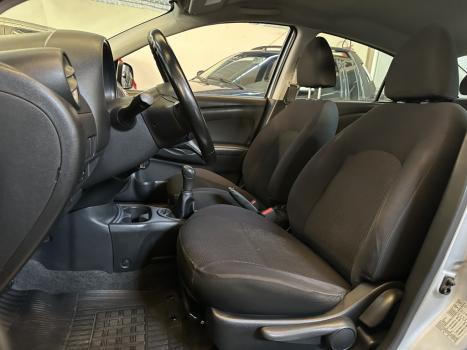 NISSAN Versa Sedan 1.6 16V 4P FLEX SV, Foto 6