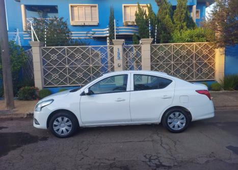 NISSAN Versa Sedan 1.0 4P FLEX S, Foto 4
