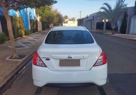 NISSAN Versa Sedan 1.0 4P FLEX S, Foto 8