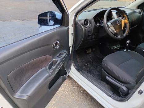NISSAN Versa Sedan 1.6 16V 4P FLEX SV, Foto 16