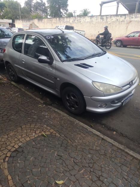 PEUGEOT 206 1.0 16V QUIKSILVER, Foto 2