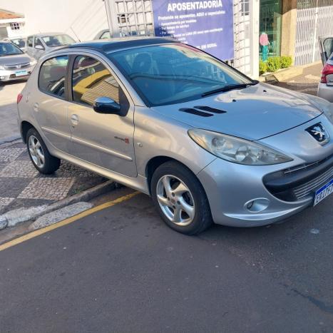 PEUGEOT 207 Hatch 1.4 4P QUIKSILVER FLEX, Foto 3
