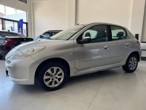 PEUGEOT 207 Hatch 1.4 XR FLEX, Foto 3
