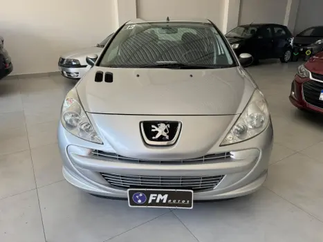 PEUGEOT 207 Hatch 1.4 XR FLEX, Foto 2
