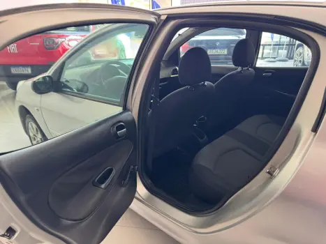 PEUGEOT 207 Hatch 1.4 XR FLEX, Foto 9
