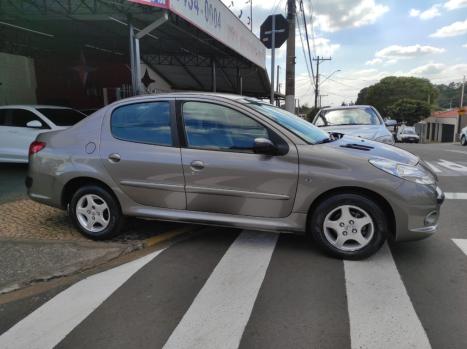 PEUGEOT 207 Sedan 1.4 4P PASSION SPORT XR FLEX, Foto 2