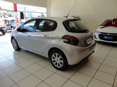 PEUGEOT 208 1.2 12V 4P ACTIVE FLEX, Foto 8