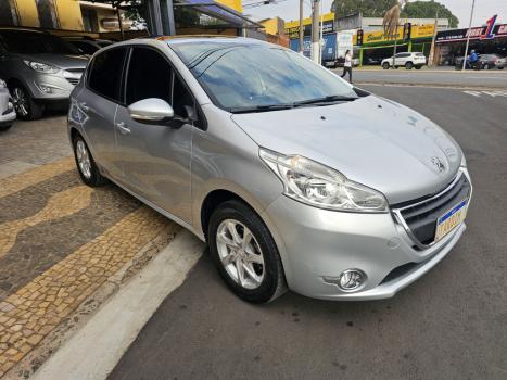 PEUGEOT 208 1.5 4P FLEX ALLURE, Foto 4