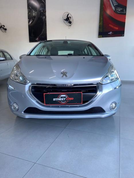 PEUGEOT 208 1.6 16V 4P FLEX GRIFFE AT6 AUTOMTICO, Foto 2