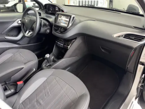 PEUGEOT 208 1.6 16V 4P FLEX GRIFFE AUTOMTICO, Foto 8