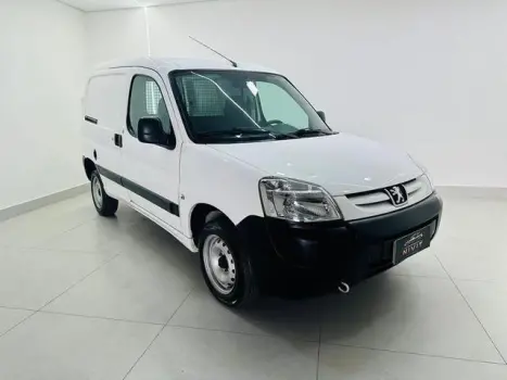 PEUGEOT Partner 1.6 16V 3P FLEX, Foto 1