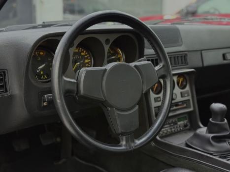 PORSCHE 944 2.5, Foto 8