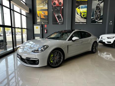 PORSCHE Panamera 2.9 V6 24V 4P FLEX PLATINUM EDITION 4 E-HYBRID 4X4 TURBO PDK AUTOMTICO, Foto 3