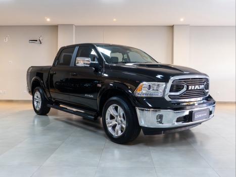 RAM 1500 5.7 V8 CLASSIC LARAMIE CABINE DUPLA 4X4 AUTOMTICO, Foto 2