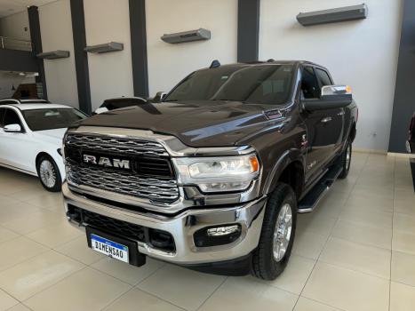 RAM 2500 6.7 I6 24V SLT CABINE DUPLA TURBO DIESEL LARAMIE 4X4 AUTOMTICO, Foto 1