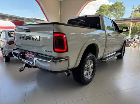 RAM 2500 6.7 I6 24V SLT CABINE DUPLA TURBO DIESEL LARAMIE 4X4 AUTOMTICO, Foto 10