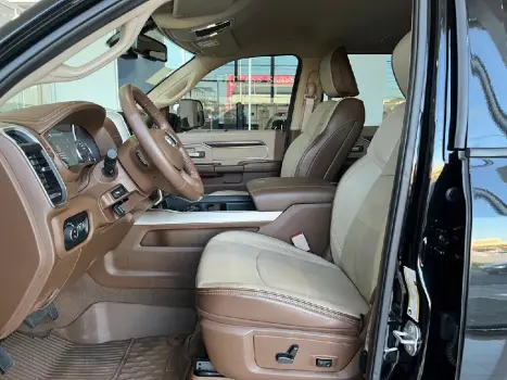 RAM 2500 6.7 I6 24V SLT CABINE DUPLA TURBO DIESEL LARAMIE 4X4 AUTOMTICO, Foto 13
