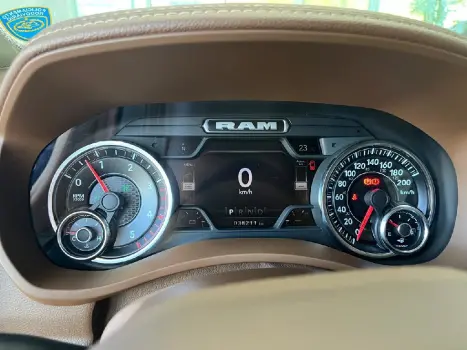 RAM 2500 6.7 I6 24V SLT CABINE DUPLA TURBO DIESEL LARAMIE 4X4 AUTOMTICO, Foto 14