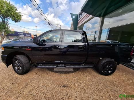 RAM 2500 6.7 I6 24V SLT CABINE DUPLA TURBO DIESEL LARAMIE 4X4 AUTOMTICO, Foto 5