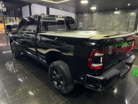 RAM 2500 6.7 I6 24V SLT CABINE DUPLA TURBO DIESEL NIGHT EDITION 4X4 AUTOMTICO, Foto 5