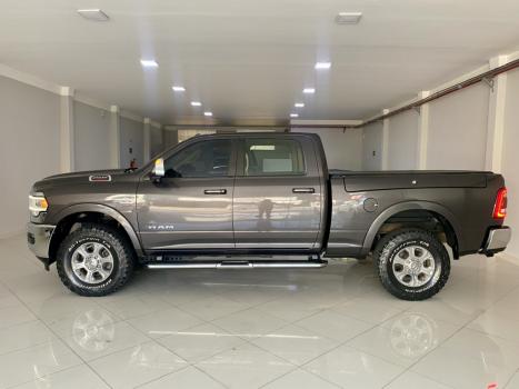 RAM 2500 6.7 I6 24V SLT CABINE DUPLA TURBO DIESEL LARAMIE 4X4 AUTOMTICO, Foto 12