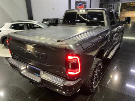 RAM 2500 6.7 I6 24V SLT CABINE DUPLA TURBO DIESEL NIGHT EDITION 4X4 AUTOMTICO, Foto 9