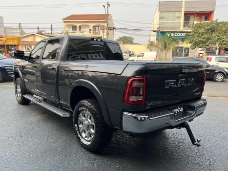 RAM 3500 6.7 I6 LARAMIE CABINE DUPLA TURBO DIESEL AUTOMTICO, Foto 3