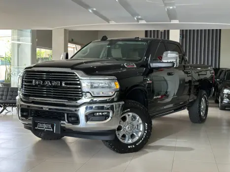 RAM 3500 6.7 I6 LARAMIE CABINE DUPLA TURBO DIESEL AUTOMTICO, Foto 3