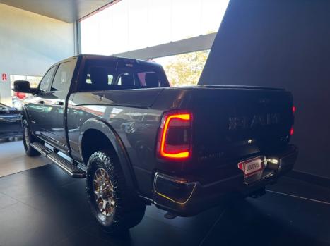 RAM 3500 6.7 I6 LARAMIE CABINE DUPLA TURBO DIESEL AUTOMTICO, Foto 7
