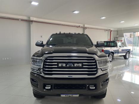 RAM 3500 6.7 I6 LIMITED LONG HORN CABINE DUPLA 4X4 TURBO DIESEL AUTOMTICO, Foto 3